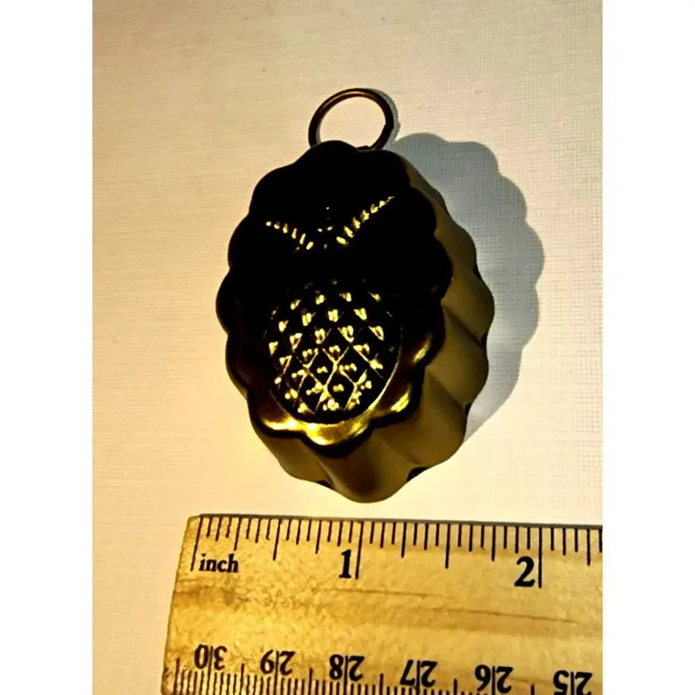 1638. Mini Gold Colored Jello Mold Pineapple Williams Sonoma